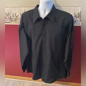 Elegant Black Men's Casual Shirt
